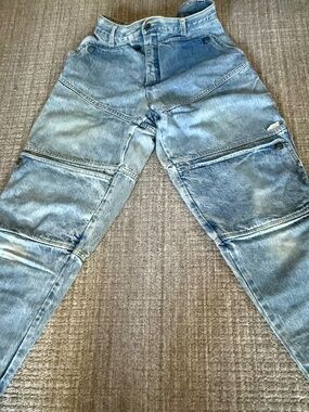 Vintage Guess high-waisted barrel style jeans
